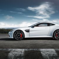 Startech fender air inserts in carbon fits for Aston Martin Vantage AM6